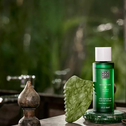 Rituals The Ritual of Jing Gua Sha Stone & Massage Oil Set